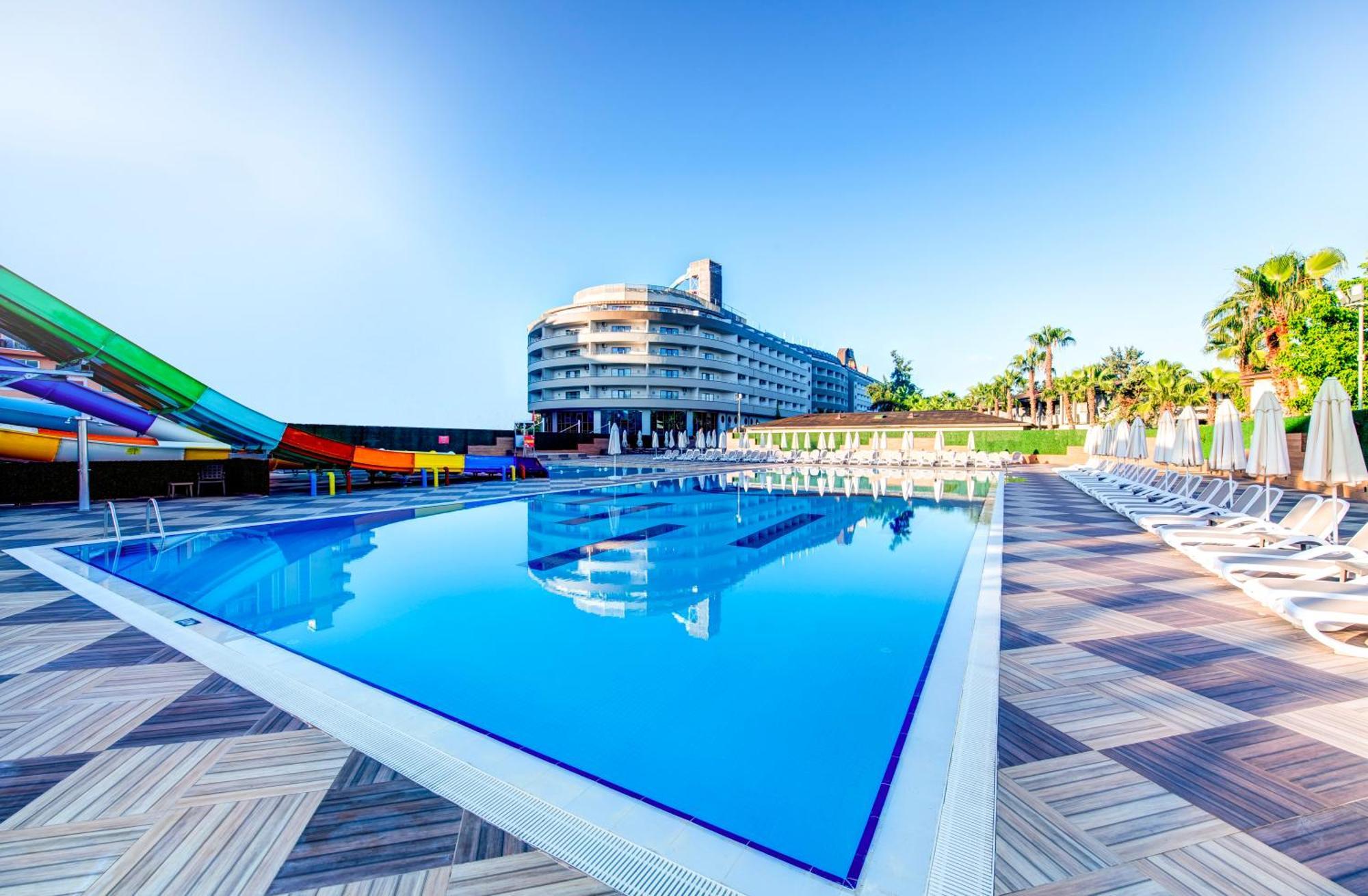 Bera Alanya Hotel Konaklı Esterno foto