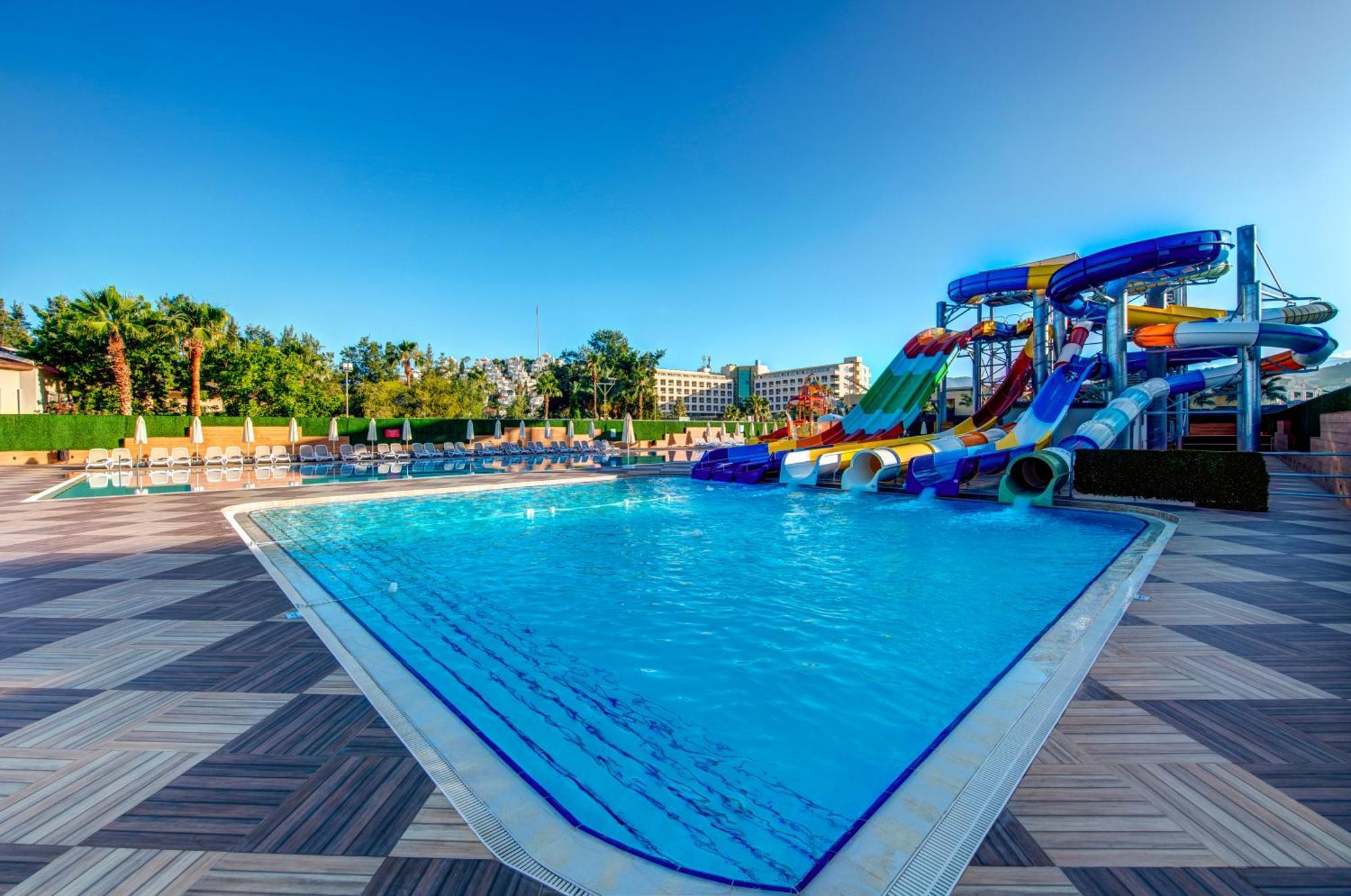 Bera Alanya Hotel Konaklı Esterno foto