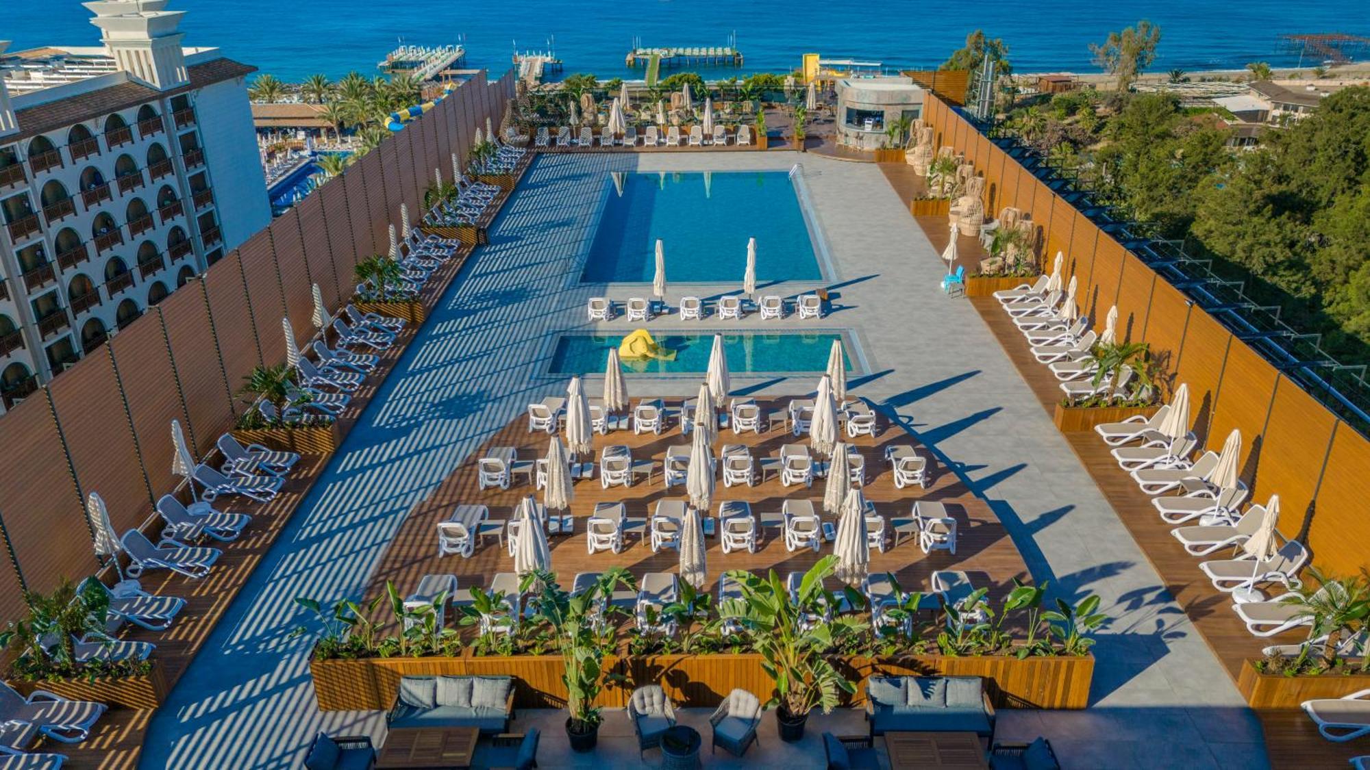 Bera Alanya Hotel Konaklı Esterno foto